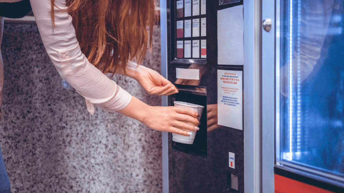 how coffee vending machine works