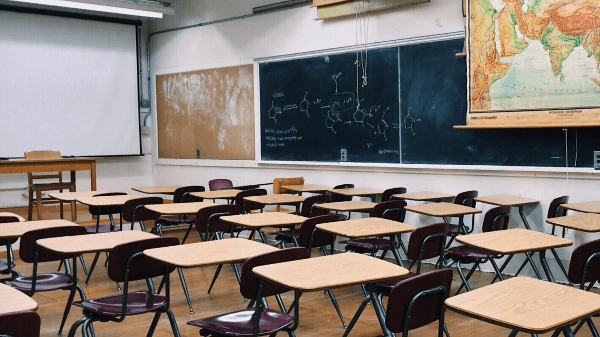 are vending machines good for schools